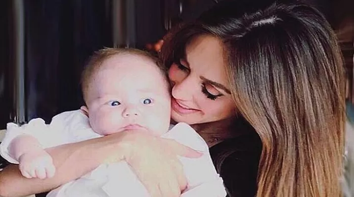 Anahí cautiva con foto que muestra la complicidad que mantiene con su esposo Anahí cautiva con foto que muestra la complicidad que mantiene con su esposo