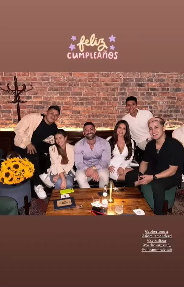 Sebastián Lizarzaburu llegó a la celebración por el cumpleaños de su ex Andrea San Martín / Fuente: Instagram