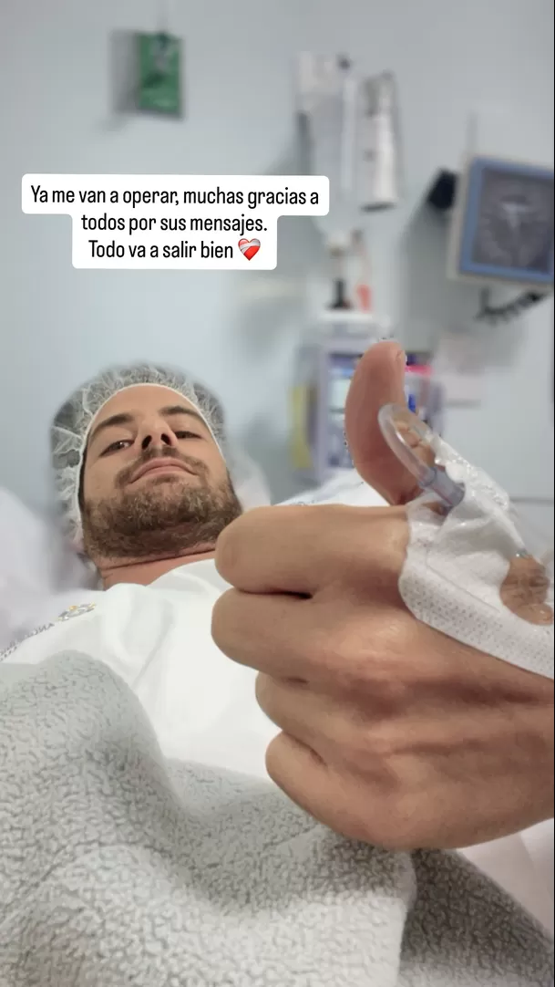 Andrés Wiese a punto de ingresar a sala de operaciones / Instagram Andrés Wiese a punto de ingresar a sala de operaciones / Instagram