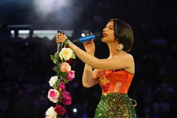 Ángela Aguilar causa polémica por avión privado de 70 millones de dólares / Instagram