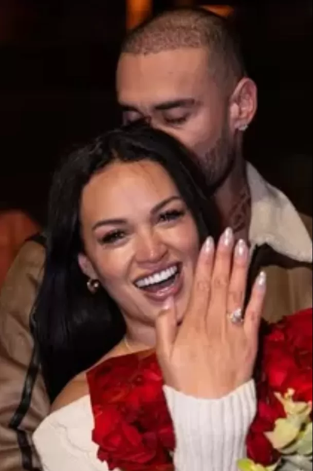 Angie Arizaga fue sorprendida por Jota Benz en Roma con una pedida de mano que la dejó en shock.