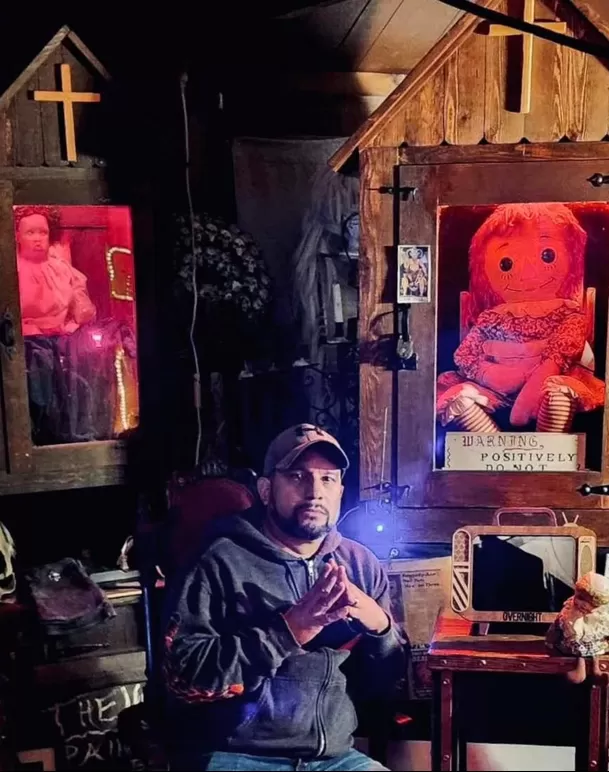Dan Rivera murió a los 54 años durante la gira ‘Devils on the run’, donde se exhibía a la famosa muñeca Raggedy Ann, conocida como Annabelle  / Instagram
