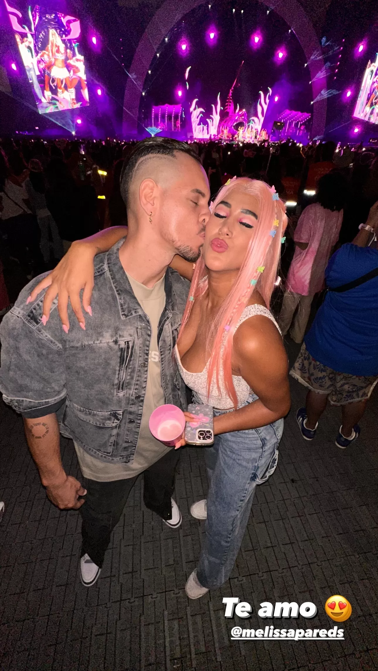 Pareja se divirtió en show de Karol G | Imagen: Instagram