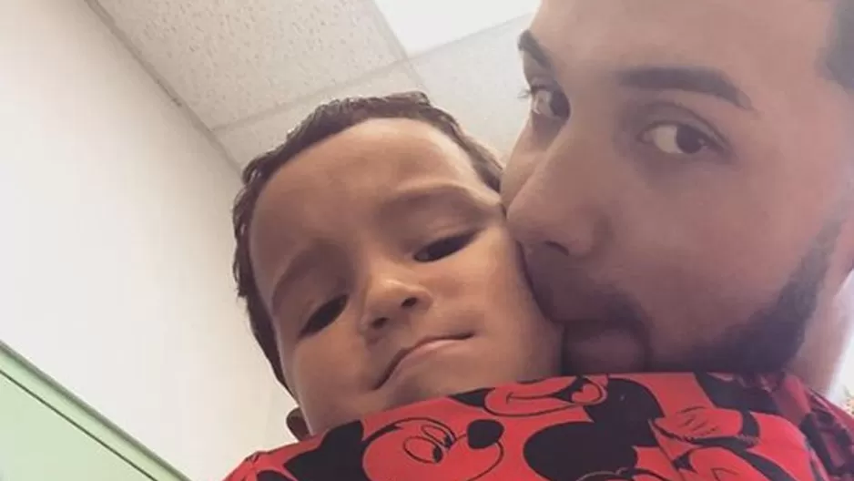 Anuel AA comparte tierna foto con su hijo y Karol G