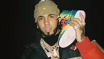 El cantante Anuel AA no tuvo problemas en compartir una foto como mujer gracias al FaceApp