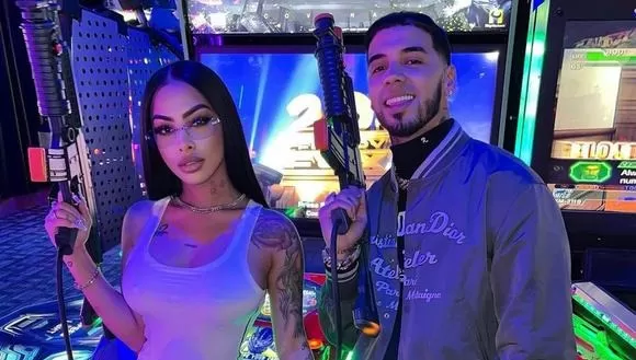 Anuel y Yailin iniciaron su relación en junio del 2021 / Foto: Archivo IG Anuel AA