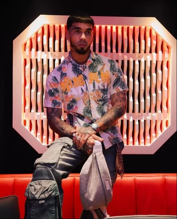 Anuel AA está fuera de peligro pero permanece ingternado en la clínica / Foto: Instagram