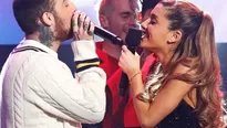 Ariana Grande protagonizó tierno beso con rapero Mac Miller en pleno escenario. Foto: Getty Images