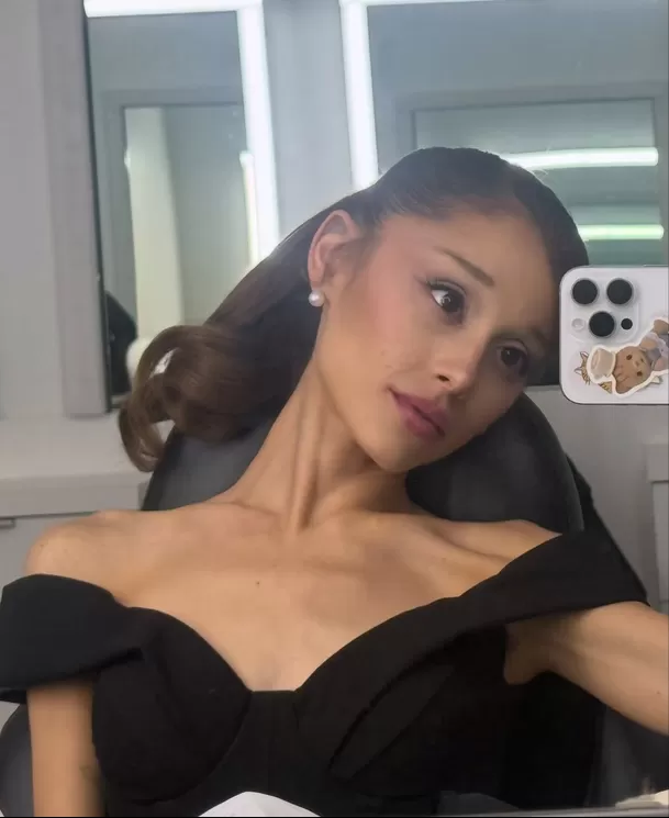 De acuerdo con el representante de Ariana Grande, la exchica Disney se retirará temporalmente de las apariciones públicas tras finalizar su gira / IG: @arianagrande De acuerdo con el representante de Ariana Grande, la exchica Disney se retirará temporalmente de las apariciones públicas tras finalizar su gira / IG: @arianagrande