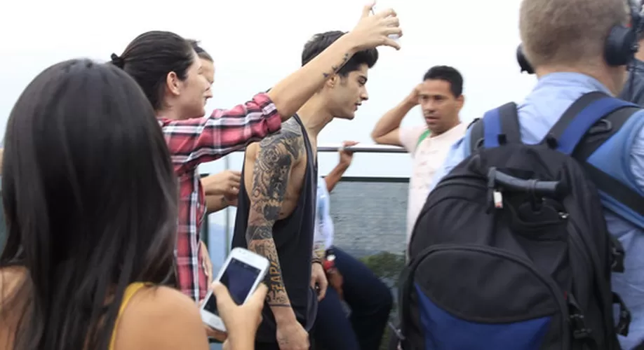 Así fue el paso de One Direction por Río de Janeiro | America Noticias