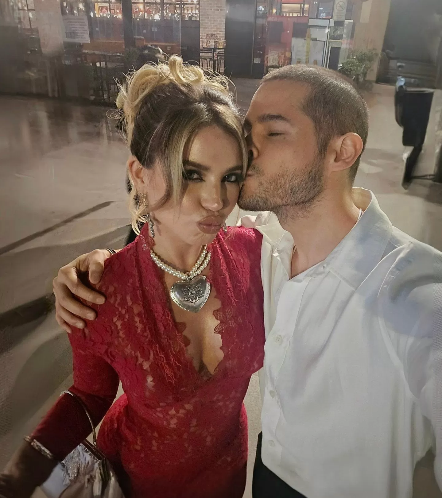 El reencuentro de Flavia Laos y Andrés Vílchez de 'VBQ'/ Foto: Instagram