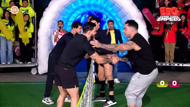 Mario Irivarren y Diego Chávarri sorprendieron con inesperado saludo en EEG. Fuente: AméricaTV