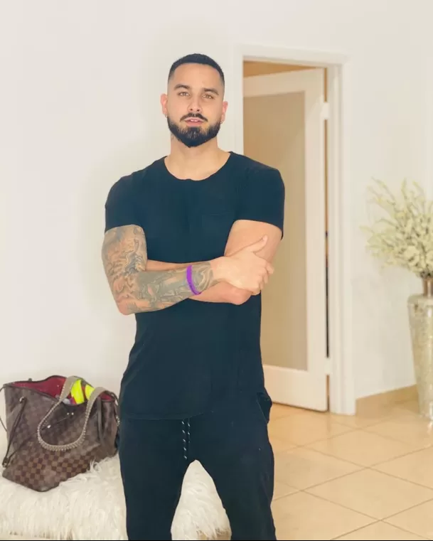Mauro Menéndez, hijo de Aylín Mujica, falleció a los 30 años / IG: @aylinmujic Mauro Menéndez, hijo de Aylín Mujica, falleció a los 30 años / IG: @aylinmujic