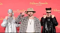 Bad Bunny se luce con sus dos estatuas de cera en el Museo Madame Tussauds