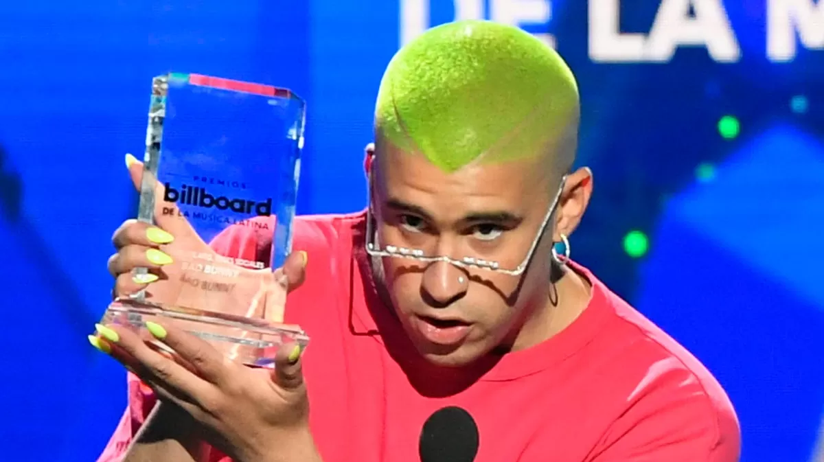 Bad Bunny sorprende con su nuevo look de cabello. Fotos: Instagram