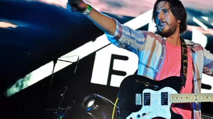 Banda ‘Autobus’ regresa con nueva producción ‘Cuerpos de luz’ Banda ‘Autobus’ regresa con nueva producción ‘Cuerpos de luz’