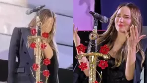 Belinda lloró en pleno concierto mientras cantaba 'Luz sin Gravedad' /TikTok (Julio Serrano)