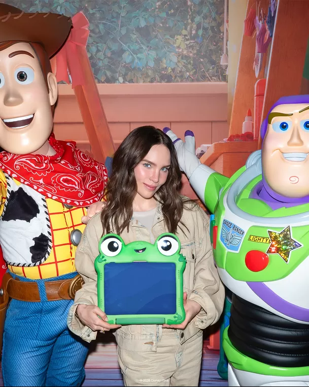 Belinda concedió una entrevista en la que habló del casting que realizó para ser parte de 'Toy Story 5' / IG: @disneystudiosla