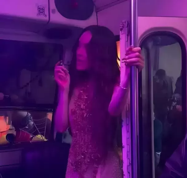 Belinda armó falso asalto en microbús / Instagram