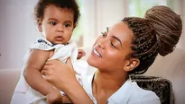 La cantante Beyoncé junto a Blue Ivy, su primera hija. Foto: Glamour