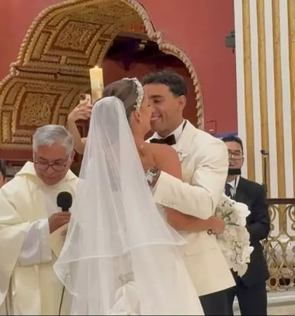 Alejandra Baigorria y Said Palao se casaron por la iglesia / Captura