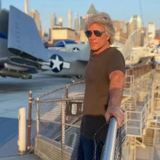 El cantante sorprendió al detener su concierto en Nueva York y abandonar el escenario antes de tiempo. Luego se conoció el verdadero motivo. IG @bonjovi El cantante sorprendió al detener su concierto en Nueva York y abandonar el escenario antes de tiempo. Luego se conoció el verdadero motivo. IG @bonjovi