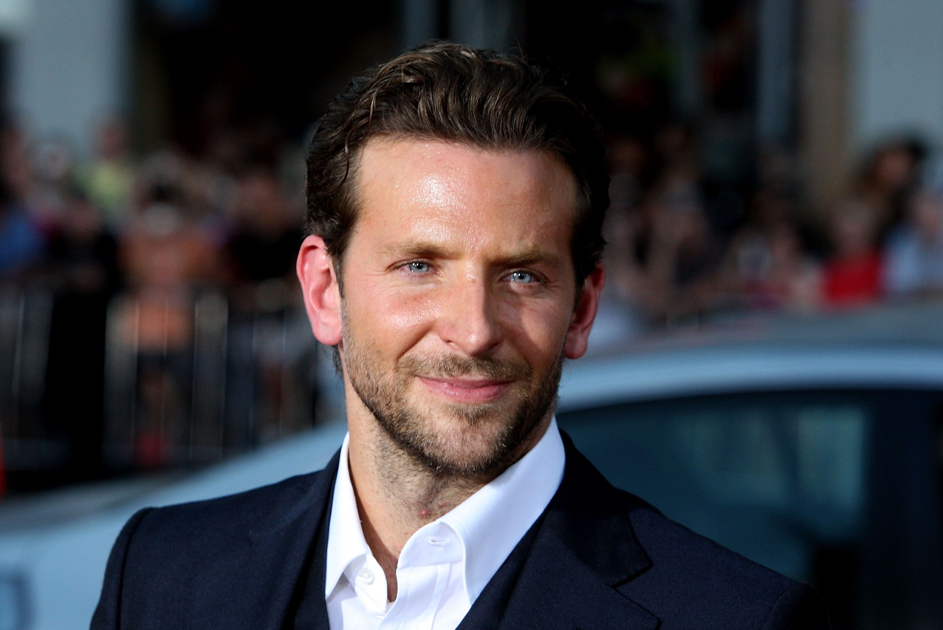  Bradley Cooper fue asaltado a punta de cuchillo en el metro de Nueva York