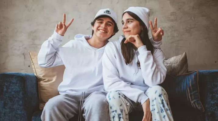LUBRAN, es el dúo conformado por los hermanos Luana y Brando LUBRAN, es el dúo conformado por los hermanos Luana y Brando