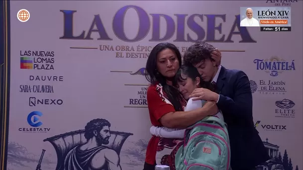 Britani lloró en brazos de Aparecida tras ser humillada por Eduardo / AméricaTV Britani lloró en brazos de Aparecida tras ser humillada por Eduardo / AméricaTV