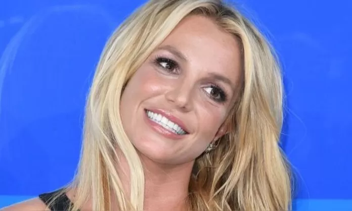 Britney Spears Enciende Las Redes Al Posar Completamente Desnuda Am Rica Noticias