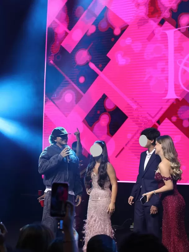 Rafaela Acuña vivió una de las experiencias más divertidas con Beéle en el escenario / Instagram Rafaela Acuña vivió una de las experiencias más divertidas con Beéle en el escenario / Instagram