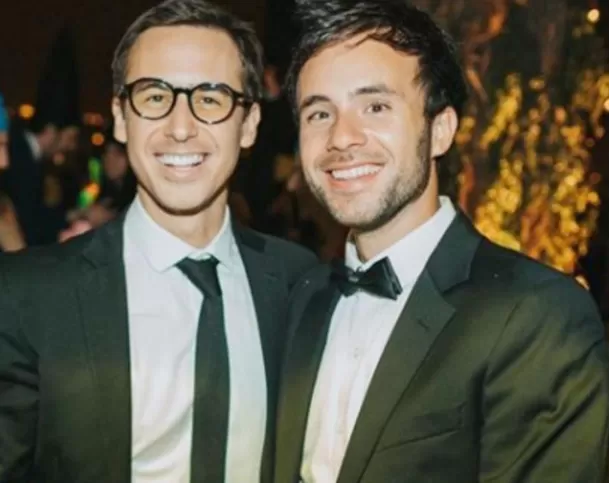 La pareja celebró su unión en una íntima ceremonia en el Valle Sagrado, rodeados de su círculo más cercano