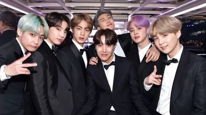 El grupo surcoreano BTS presentó hoy "BE (Deluxe edition)". Foto: Esquire El grupo surcoreano BTS presentó hoy "BE (Deluxe edition)". Foto: Esquire