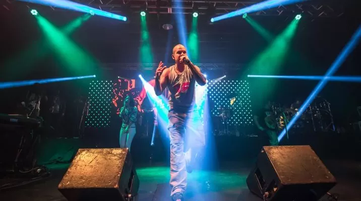 Calle 13 ofreció tocar gratis hoy en Lima pese a cancelación del evento