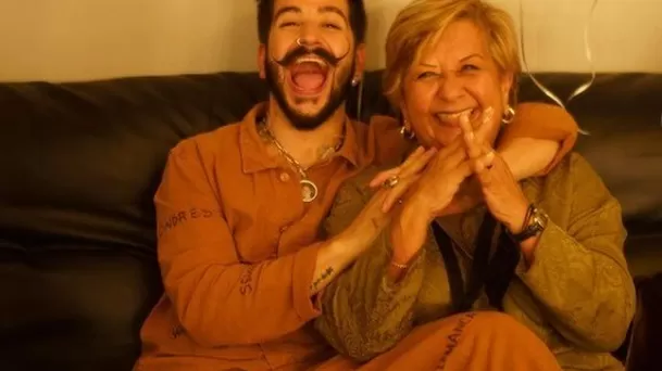 Camilo junto a su madre. Fuente: Instagram 