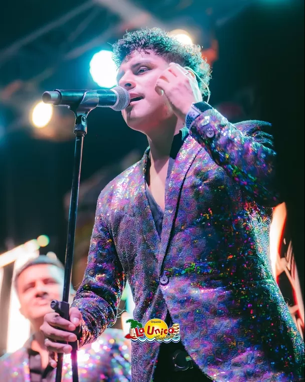 Axel Medina es parte de  la agrupación La Única Tropical / Instagram