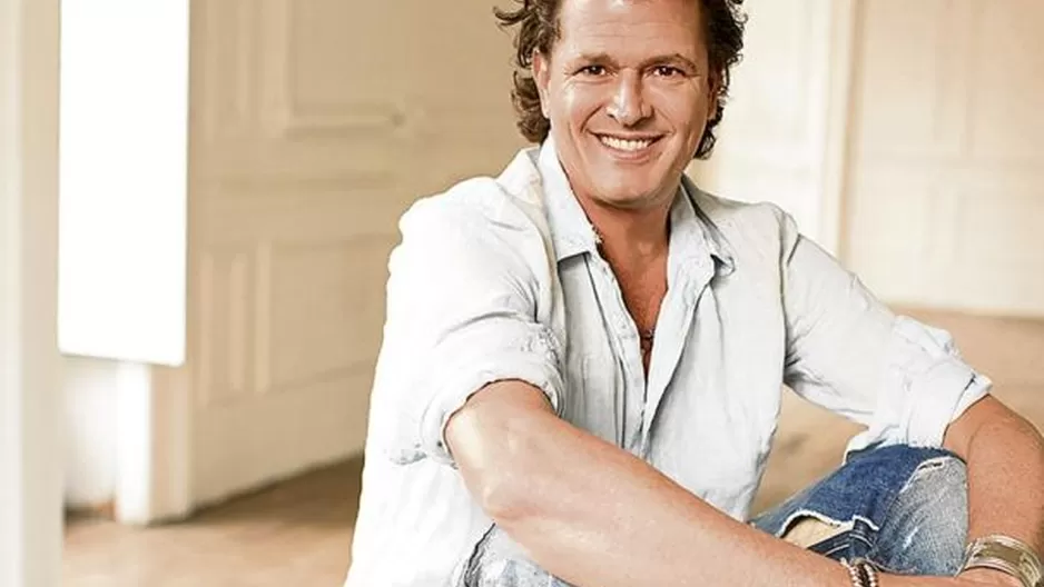 Carlos Vives manda saludos a peruanos antes de su concierto en Lima