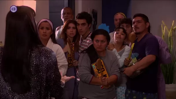 Los Gonzales quisieron linchar a Cayetana por maldición / AméricaTV