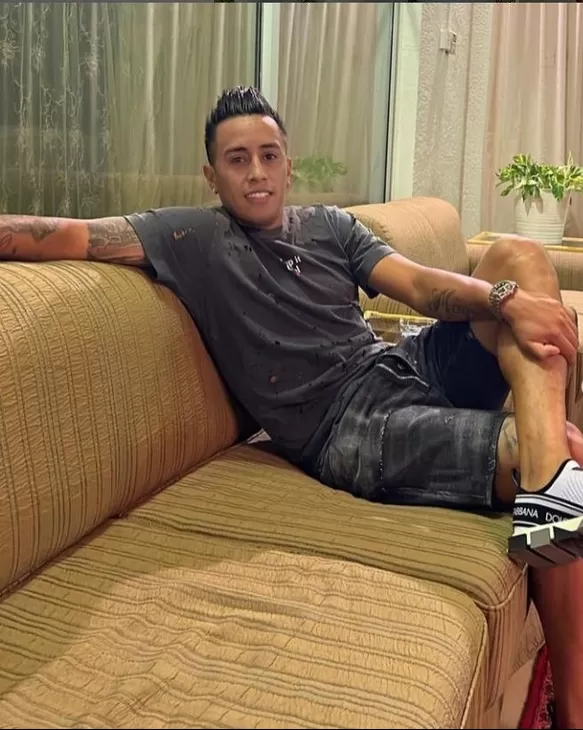 Christian Cueva acaparó portadas nuevamente por temas extrafutbolísticos/Foto: Instagram