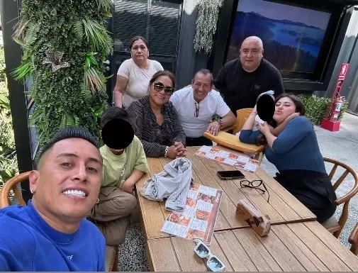 Christian Cueva disfrutó la tarde de este sábado con sus hijos/Foto: Instagram