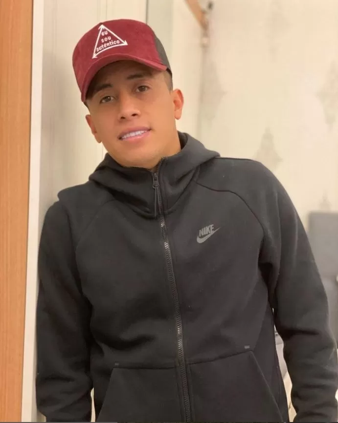 Christian Cueva volvió a acaparar la atención tras pedirle perdón a su esposa Pamela López a mitad de un retiro espiritual en Trujillo/Foto: Instagram