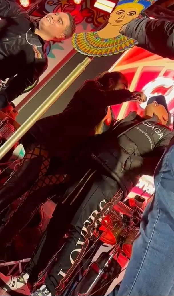 Christian Cueva cantó con Marisol en Trujillo. Fuente: TikTok Christian Cueva cantó con Marisol en Trujillo. Fuente: TikTok