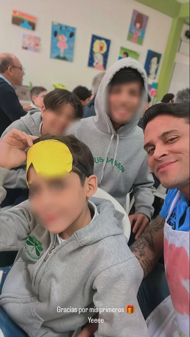 Christian Domínguez en la actuación del Día del padre de los hijos de Leonard León / Instagram Christian Domínguez en la actuación del Día del padre de los hijos de Leonard León / Instagram