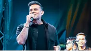 Christian Domínguez sorprende al aparecer con el cabello rapado