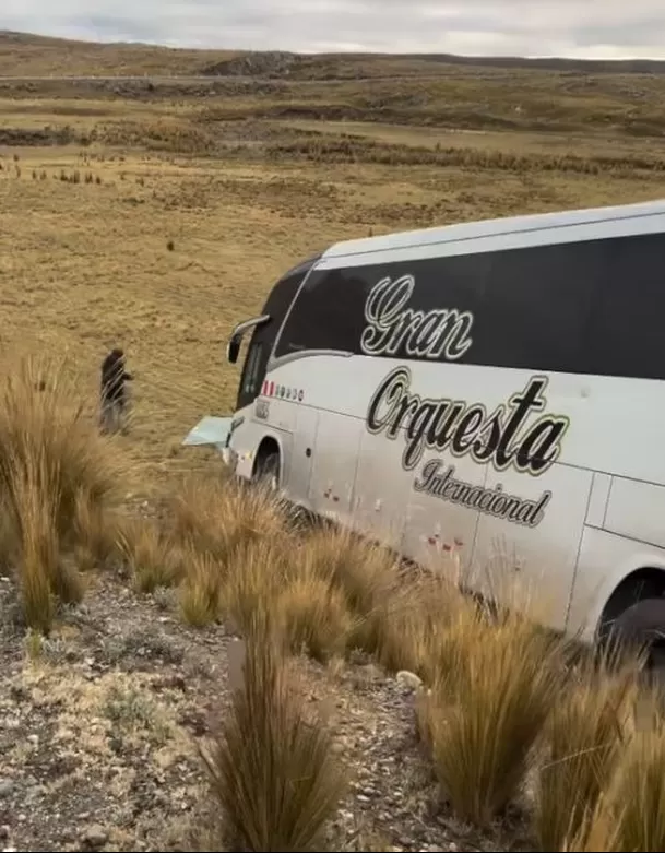 Bus de la Gran Orquesta Internacional de Christian Domínguez sufrió accidente en Pasco / Instagram