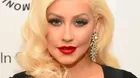 Christina Aguilera luce irreconocible en la portada de revista