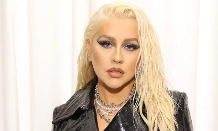 Christina Aguilera reveló que fue obligada a cambiar su apellido: Mi nombre  fue masacrado - América Noticias