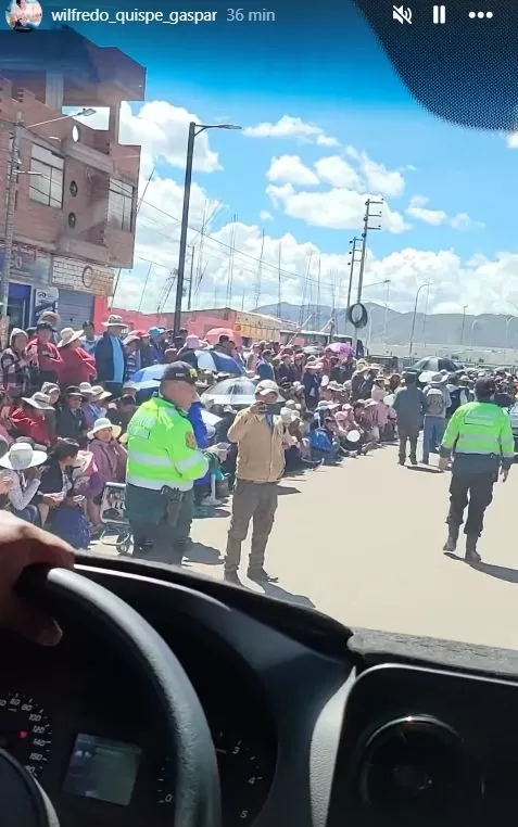 Cientos de personas recibieron a ‘Muñequita Milly’ en el aeropuerto de Juliaca / Instagram