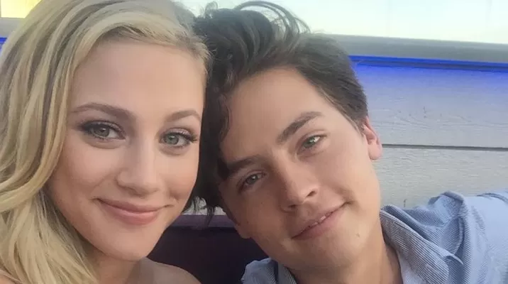 ¿Cole Sprouse y Lili Reinhart terminaron después de dos años de relación? ¿Cole Sprouse y Lili Reinhart terminaron después de dos años de relación?