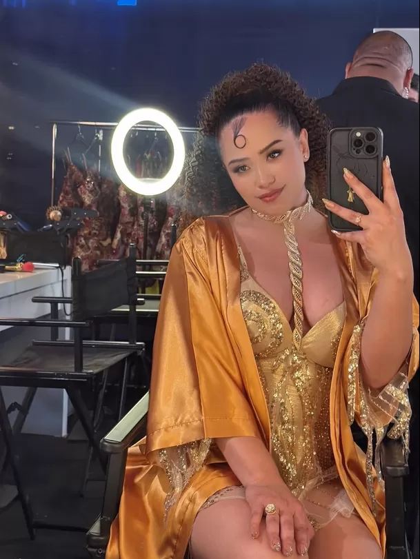 Ana Lucía Urbina es una de las voces más queridas y aclamadas de Corazón Serrano / IG: @analurbina